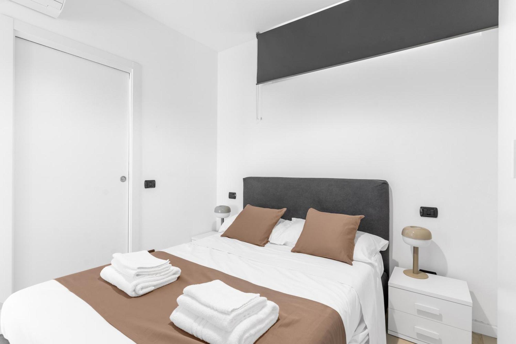 Mi Casa - Appartamento In Ponte Nuovo Milão Exterior foto