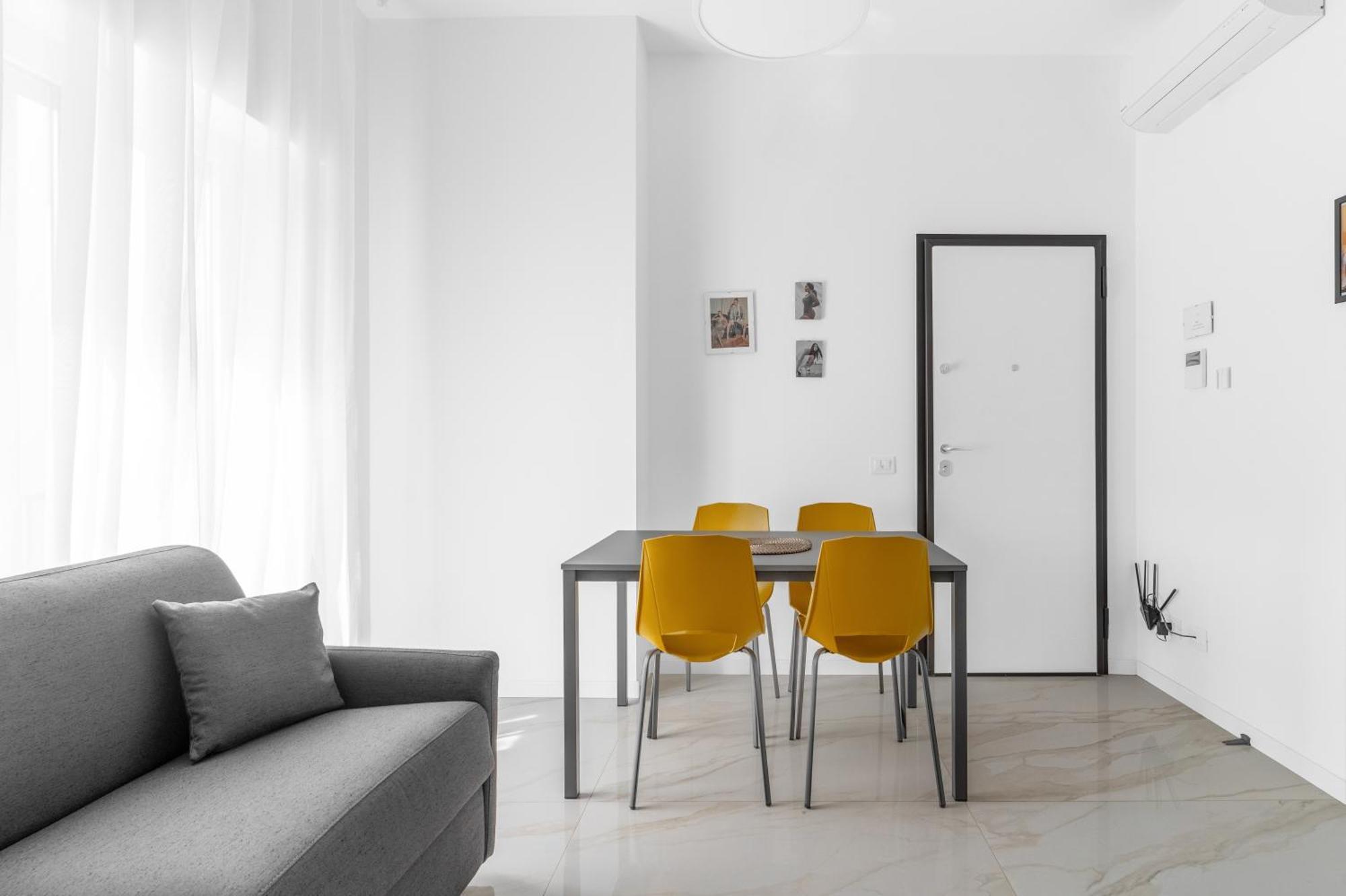 Mi Casa - Appartamento In Ponte Nuovo Milão Exterior foto